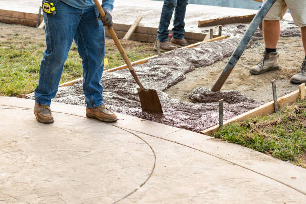 Best Concrete Driveway Installation in Warrenvle, IL
